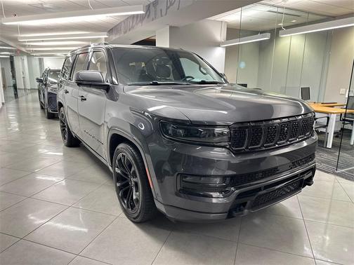 2022 Jeep Grand Wagoneer Series II