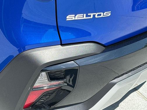 Neptune Blue 2026 Kia Seltos S