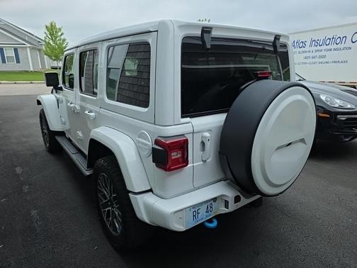 Bright White Clearcoat 2024 Jeep Wrangler 4xe High Altitude
