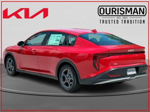 2025 Kia K4 LXS