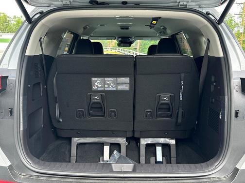 2025 Kia Carnival EX