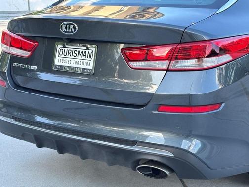 2020 Kia Optima LX