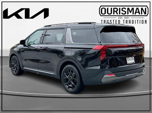 Aurora Black Pearl 2026 Kia Carnival Hybrid SX
