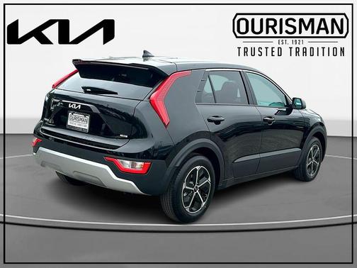 Aurora Black Pearl 2026 Kia Niro LX