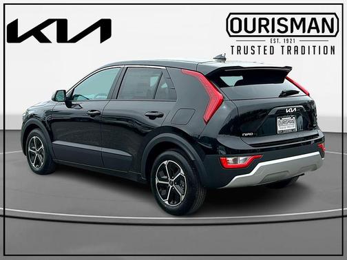 Aurora Black Pearl 2026 Kia Niro LX