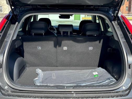2025 Kia Niro EX Touring