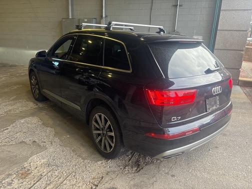 2017 Audi Q7 2.0T Premium Plus