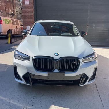 Brooklyn Gray Metallic 2024 BMW X4 M40i