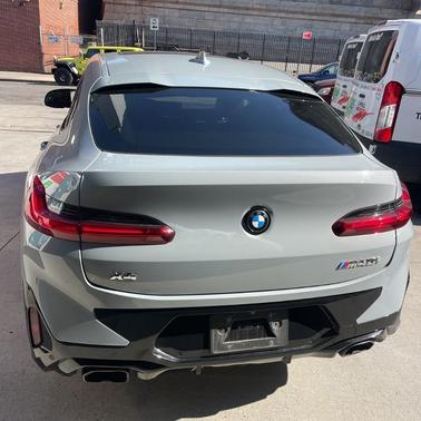 Brooklyn Gray Metallic 2024 BMW X4 M40i
