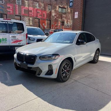 Brooklyn Gray Metallic 2024 BMW X4 M40i