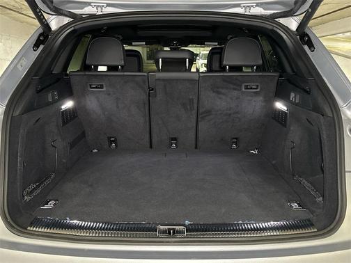 2024 Audi Q5 e 55 S line quattro Premium