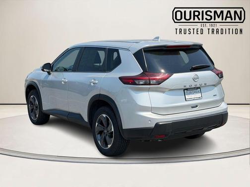 Brilliant Silver Metallic 2025 Nissan Rogue SV