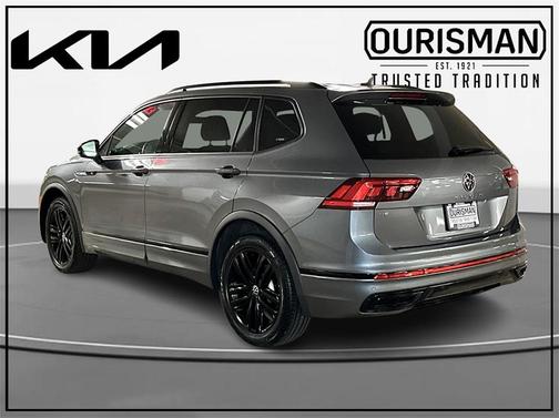 2022 Volkswagen Tiguan 2.0T SE R-Line Black