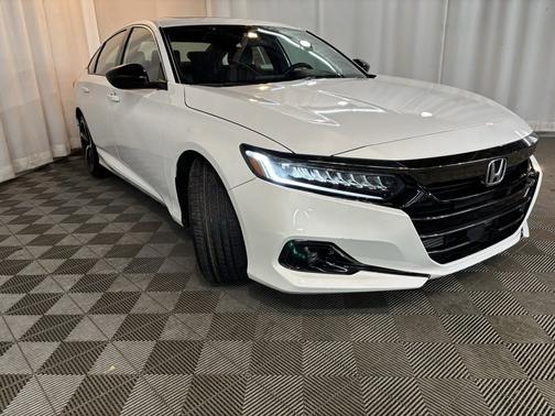 2022 Honda Accord 