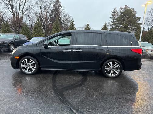 2024 Honda Odyssey 