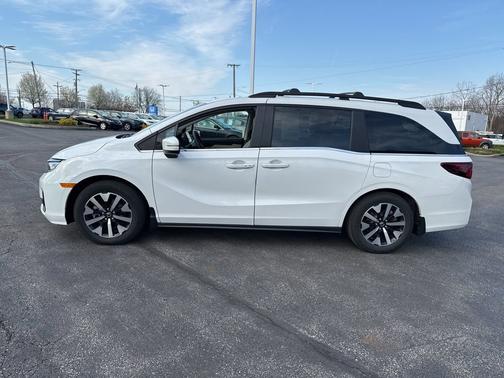 2025 Honda Odyssey 