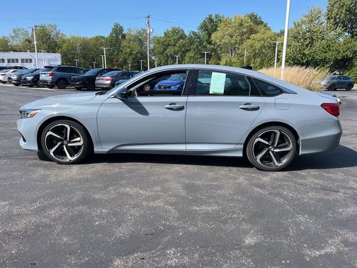 2022 Honda Accord 