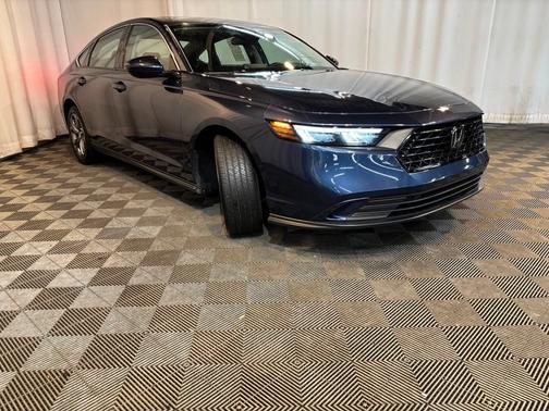 Canyon River Blue Metallic 2024 Honda Accord
