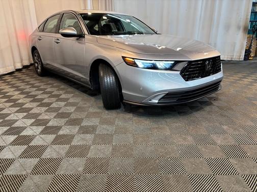 Lunar Silver Metallic 2023 Honda Accord