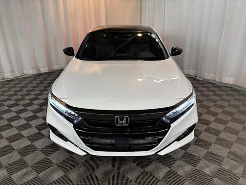 2022 Honda Accord 