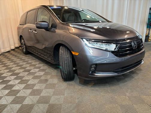 2023 Honda Odyssey 