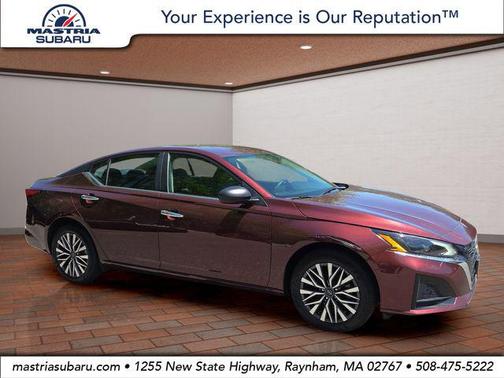 Garnet Pearl Metallic 2025 Nissan Altima 2.5 SV