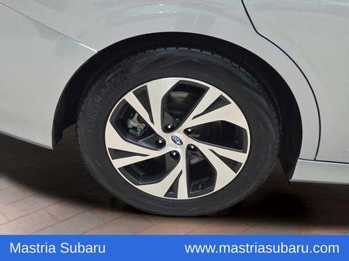 Ice Silver Metallic 2025 Subaru Legacy Premium