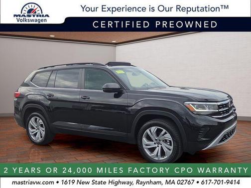 Deep Black 2023 Volkswagen Atlas 3.6L SE w/Technology
