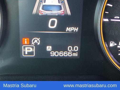 Crystal White Pearl 2022 Subaru Outback Wilderness