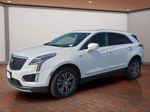 Crystal White Tricoat 2021 Cadillac XT5 Premium Luxury