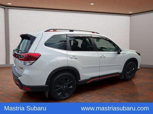 Crystal White Pearl 2022 Subaru Forester Sport