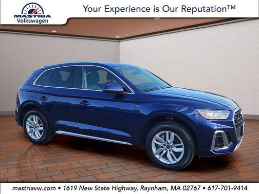 Navarra Blue Metallic 2023 Audi Q5 45 S line Premium