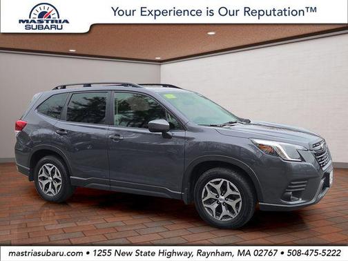 2023 Subaru Forester Premium