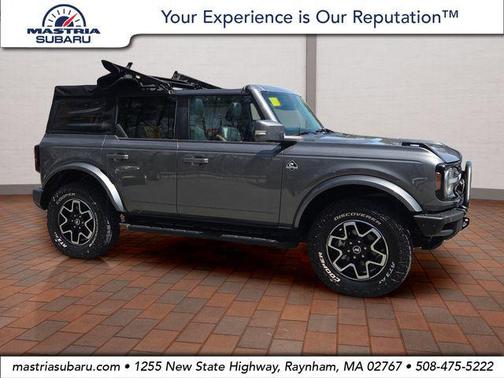 Carbonized Gray Metallic 2021 Ford Bronco Outer Banks