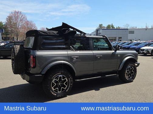 Carbonized Gray Metallic 2021 Ford Bronco Outer Banks