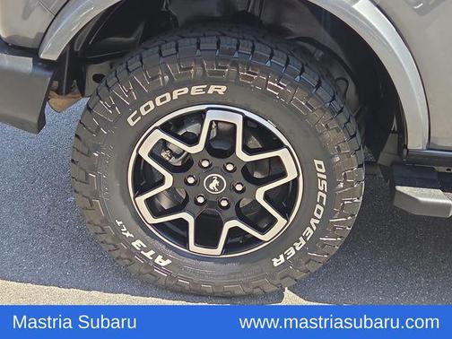 Carbonized Gray Metallic 2021 Ford Bronco Outer Banks