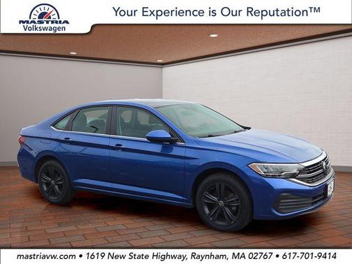 Rising Blue Metallic 2022 Volkswagen Jetta 1.5T SE