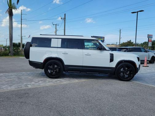 Fuji White 2026 Land Rover Defender P300 S