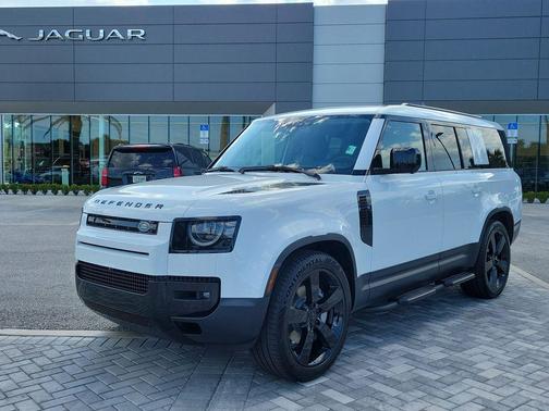 Fuji White 2026 Land Rover Defender P300 S