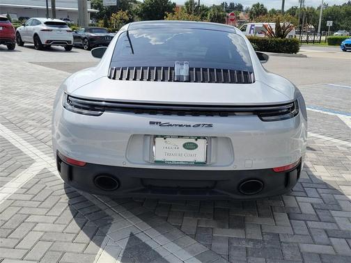 2024 Porsche 911 Carrera GTS