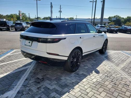 2026 Land Rover Range Rover Velar P400 Autobiography