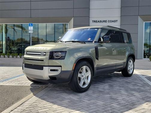 2022 Land Rover Defender 110 SE