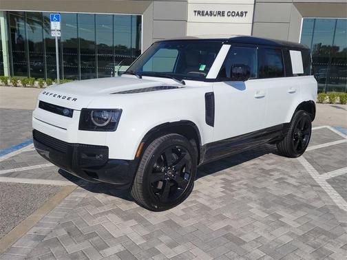 2025 Land Rover Defender P500 X-Dynamic SE