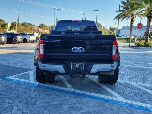 2017 Ford F-450 Lariat