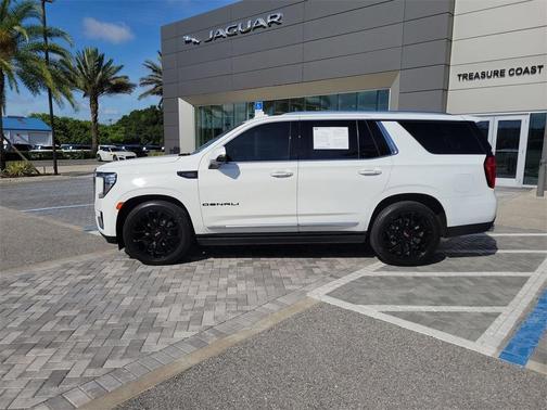 2022 GMC Yukon Denali