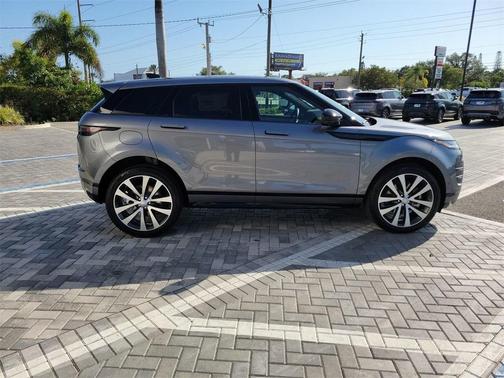 2026 Land Rover Range Rover Evoque Dynamic SE