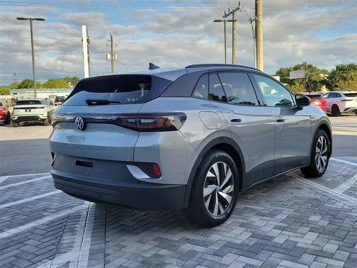 2023 Volkswagen ID.4 Pro