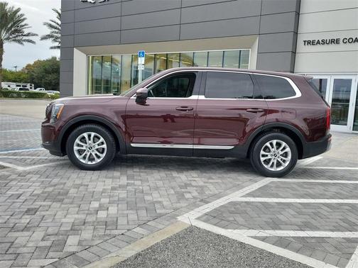 2022 Kia Telluride LX
