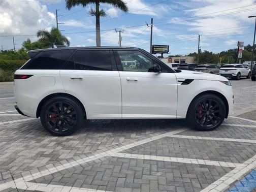 2025 Land Rover Range Rover Sport P400 Dynamic SE