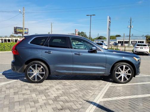 2021 Volvo XC60 T5 Inscription